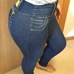 Colombian Butt lifting 🍑 Like new